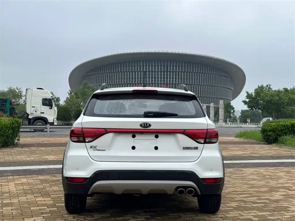 Kia KX Cross 2017