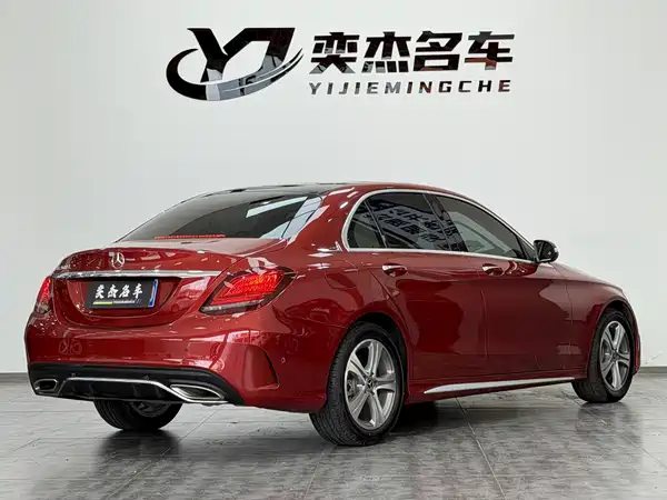 Mercedes-Benz C-Class 2019