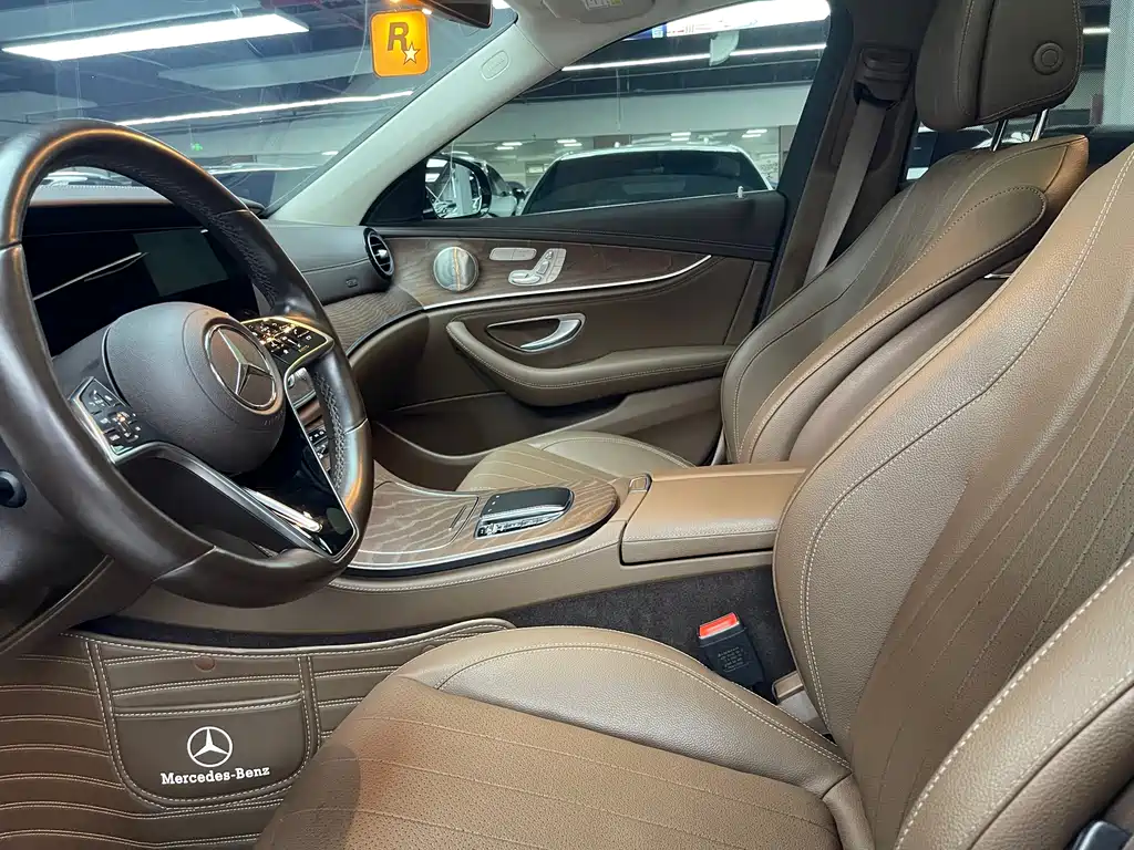 Mercedes-Benz E-Class 2023