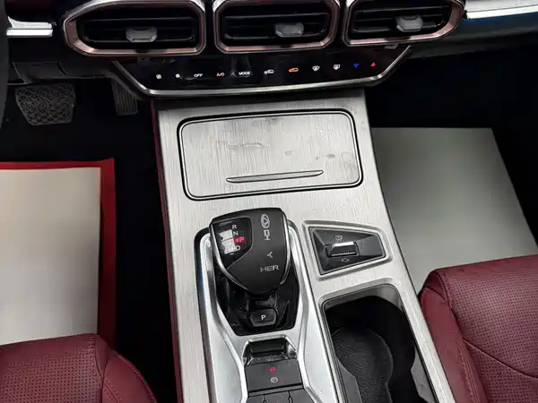 Jetour X70 PLUS 2022