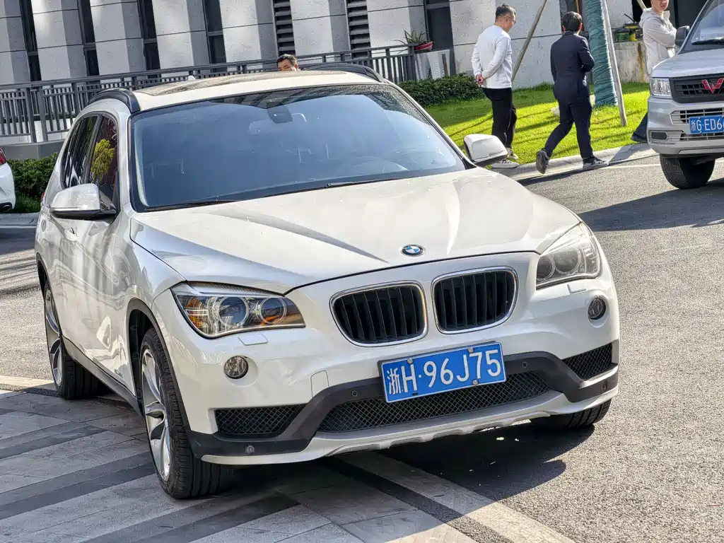 BMW X1 2016 — фото 7