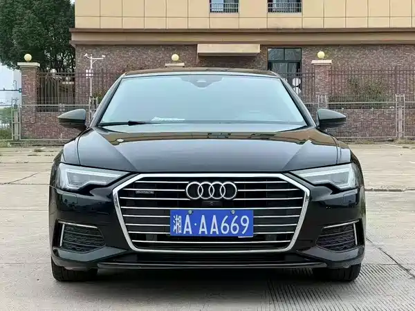 Audi A6L 2021