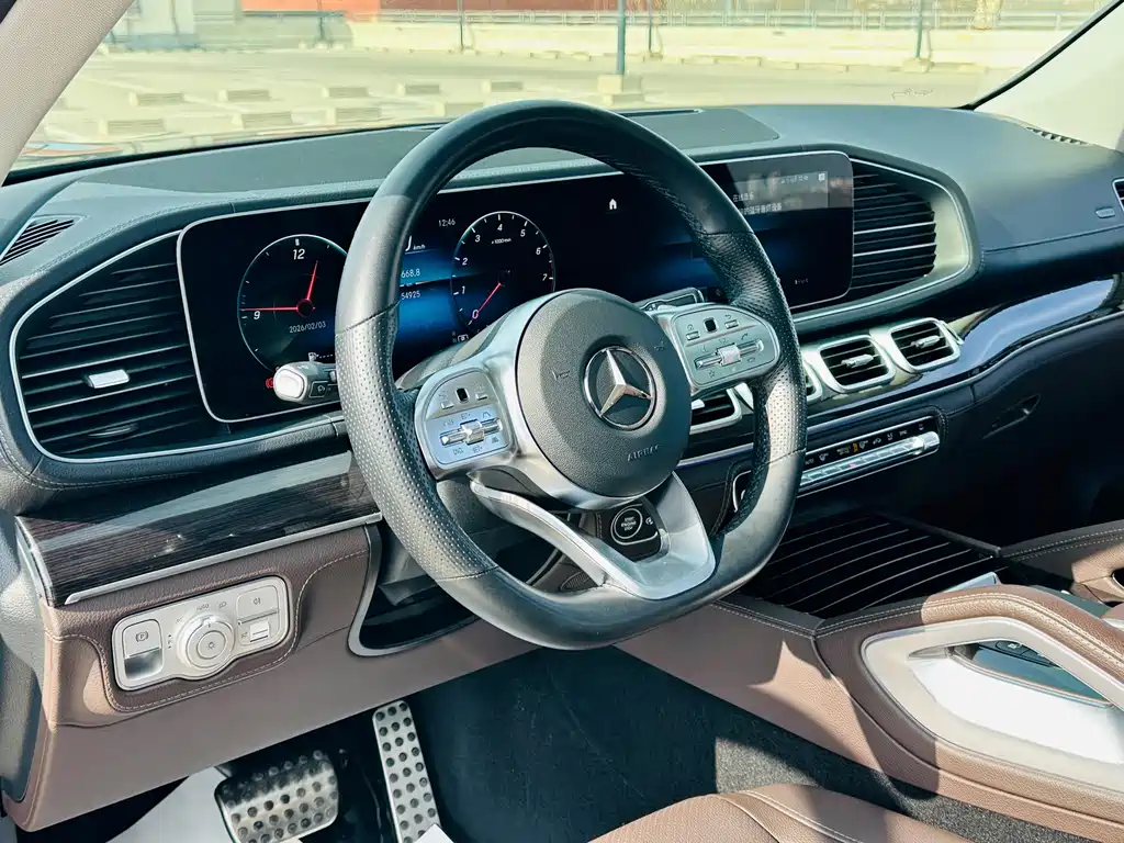 Mercedes-Benz GLS 2023 — фото 12