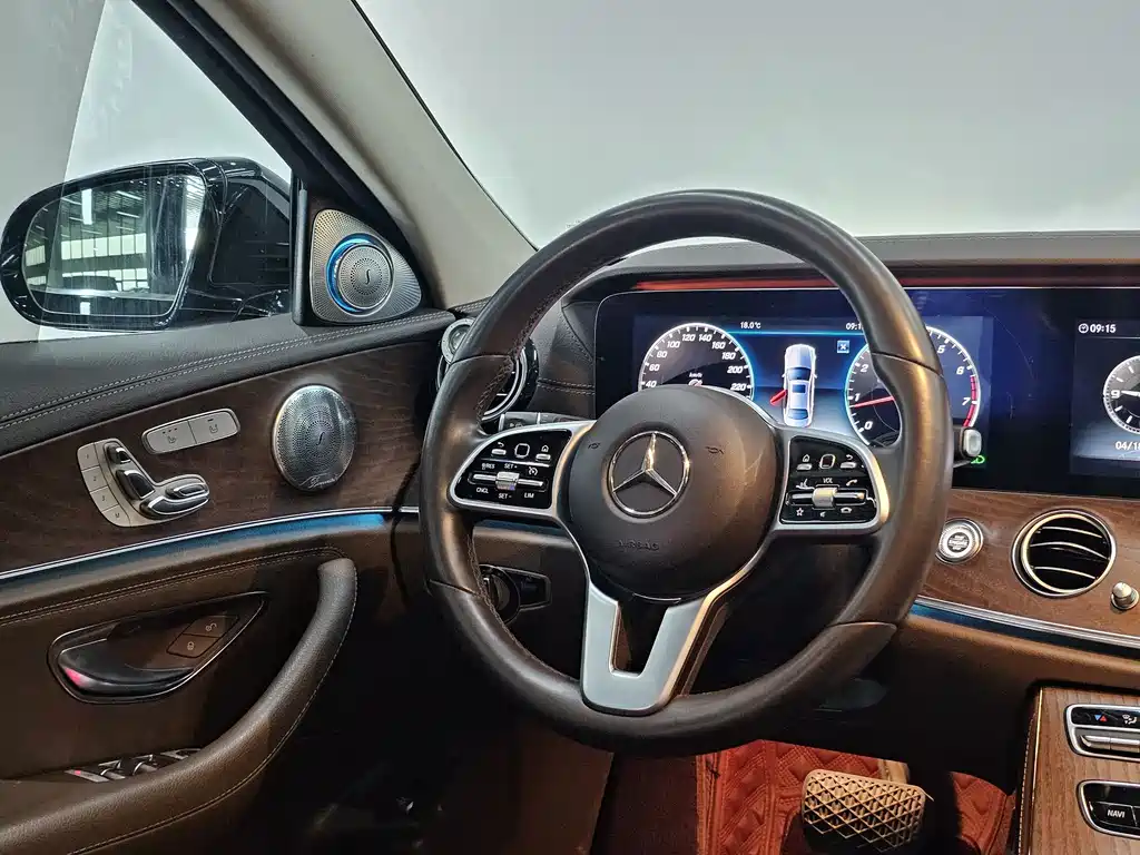 Mercedes-Benz E-Class 2019 — фото 5