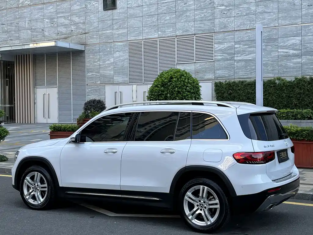 Mercedes-Benz GLB 2020