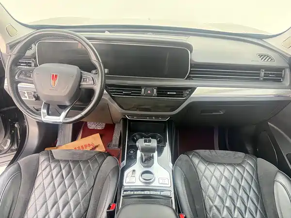 Hongqi HS5 2019
