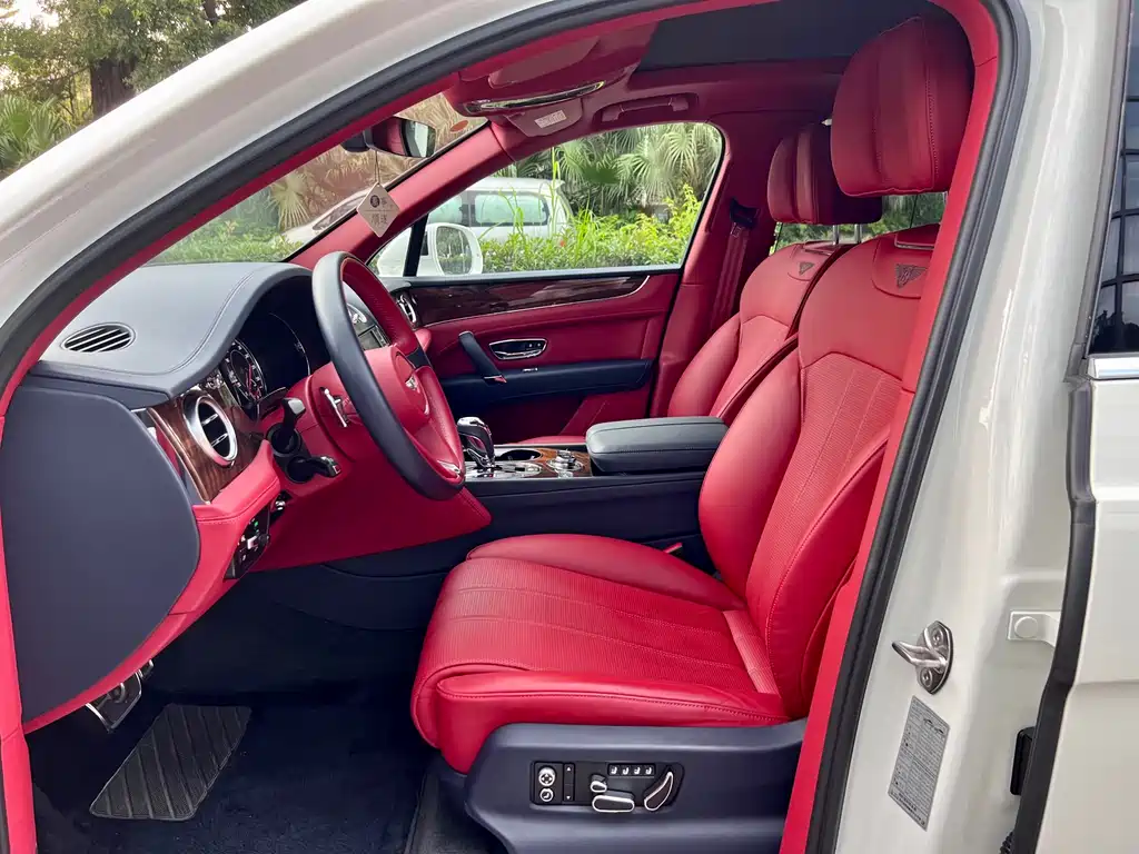 Bentley Bentayga 2020