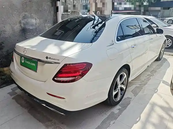 Mercedes-Benz E-Class 2017