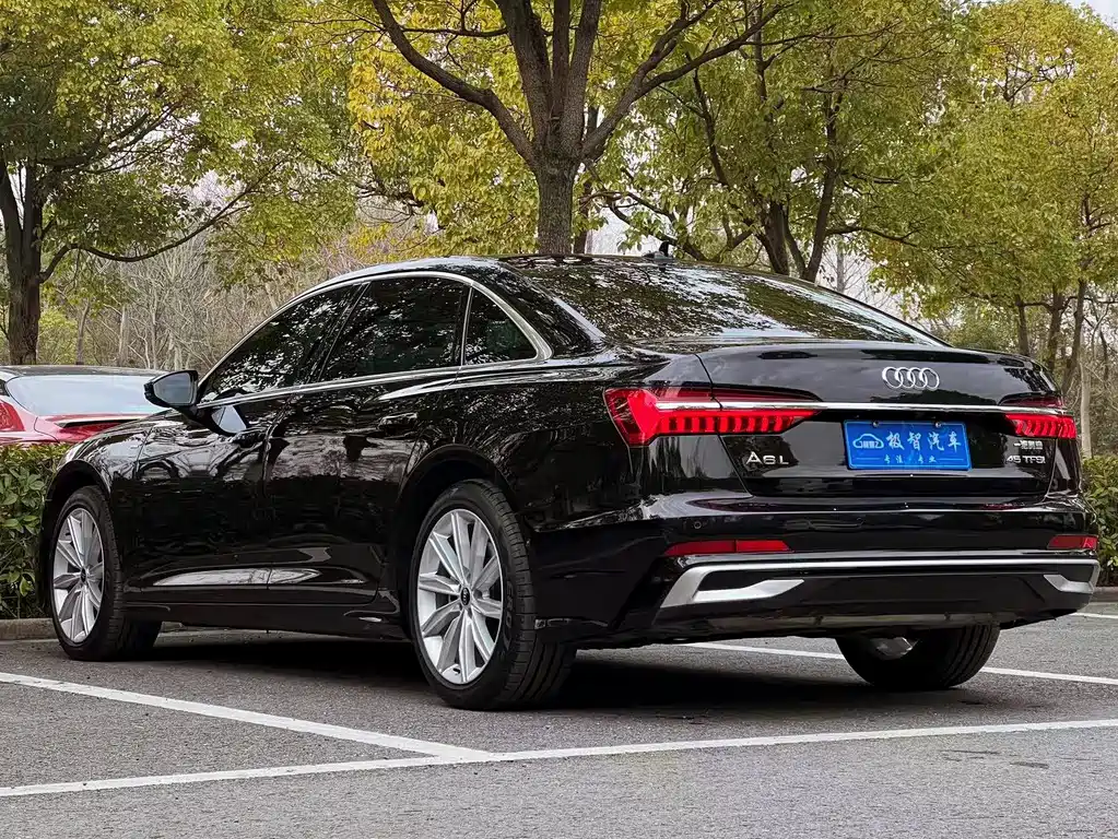 Audi A6L 2024 — фото 7