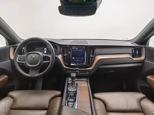 Volvo XC60 2020