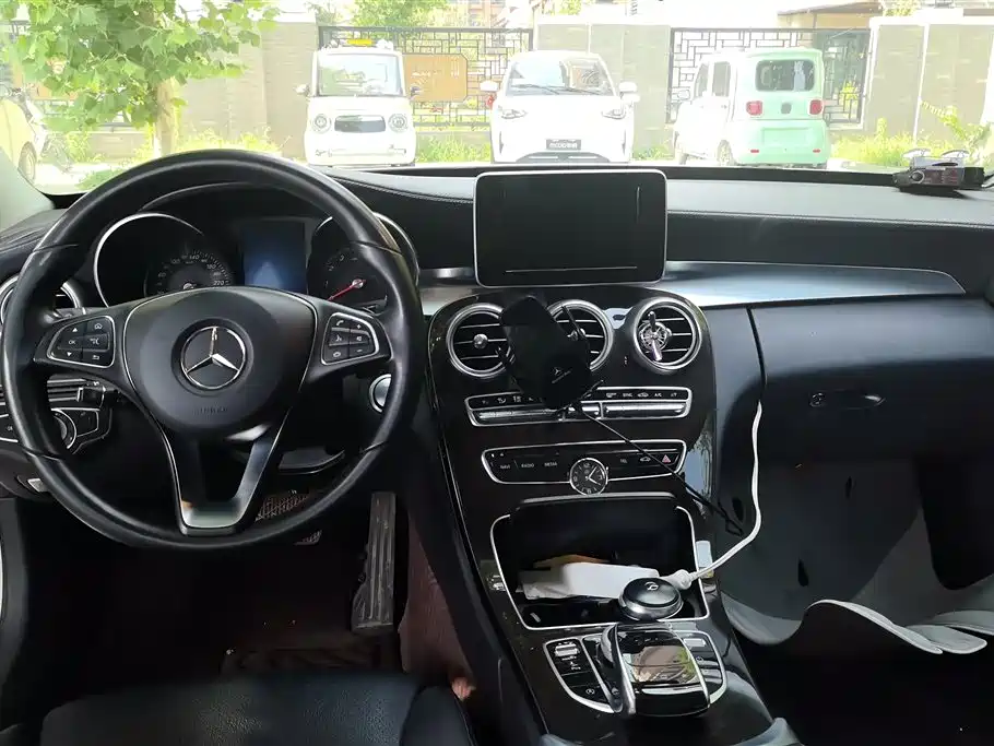 Mercedes-Benz C-Class 2015 — фото 12