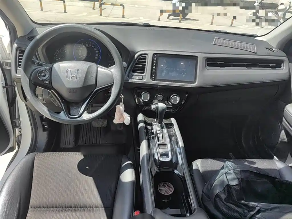 Honda Vezel 2020 — фото 10