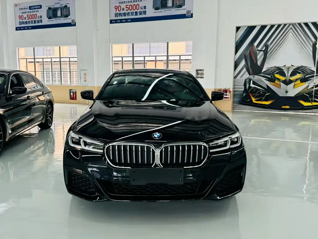 BMW 5 Series 2022