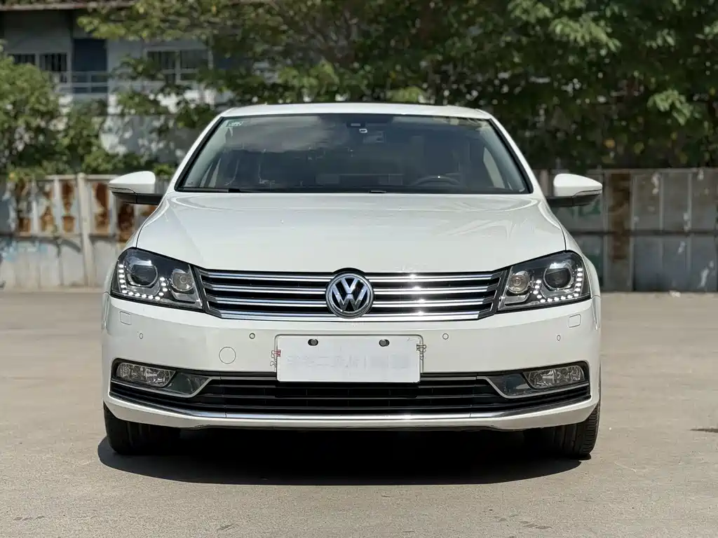 Volkswagen Magotan 2014