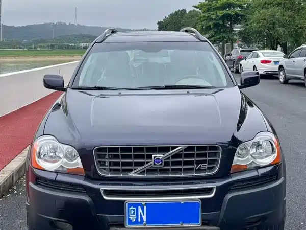 Volvo XC90 2006