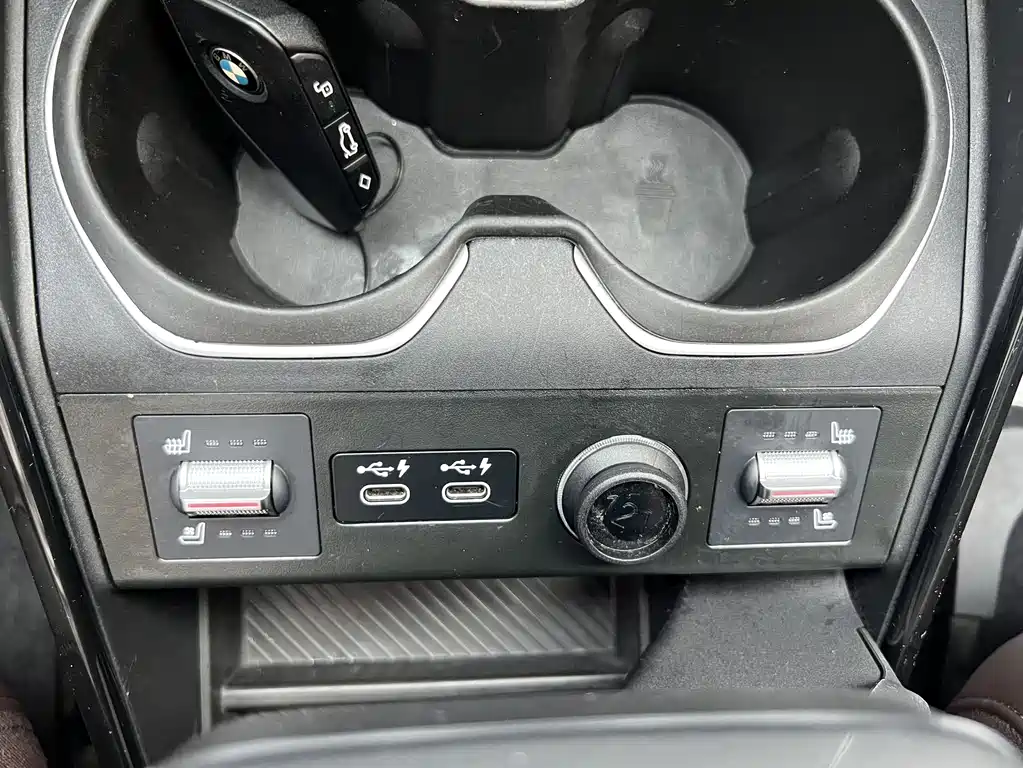 BMW X1 2023 — фото 19