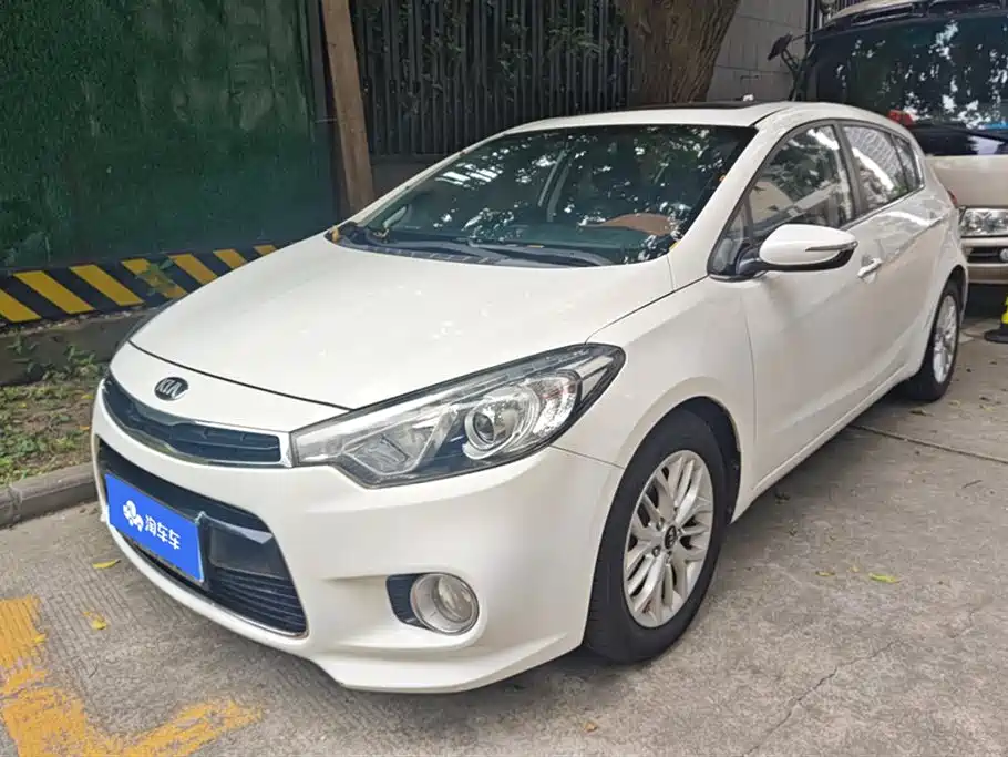 Kia K3S 2015