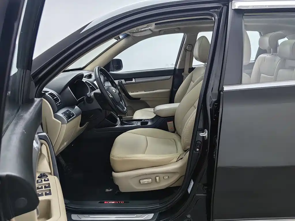 Kia Sorento 2014 — фото 10