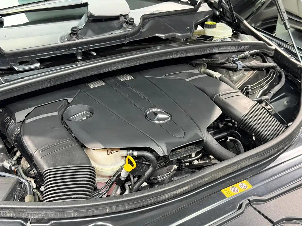 Mercedes-Benz R-Class 2016 — фото 18
