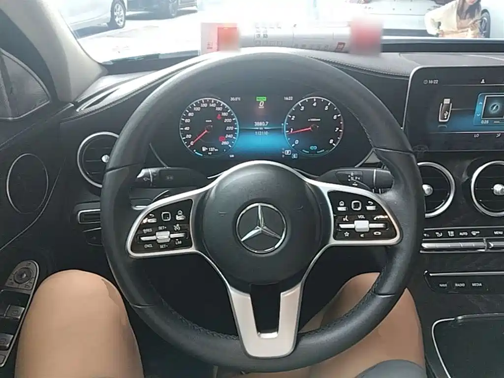 Mercedes-Benz C-Class 2019 — фото 11