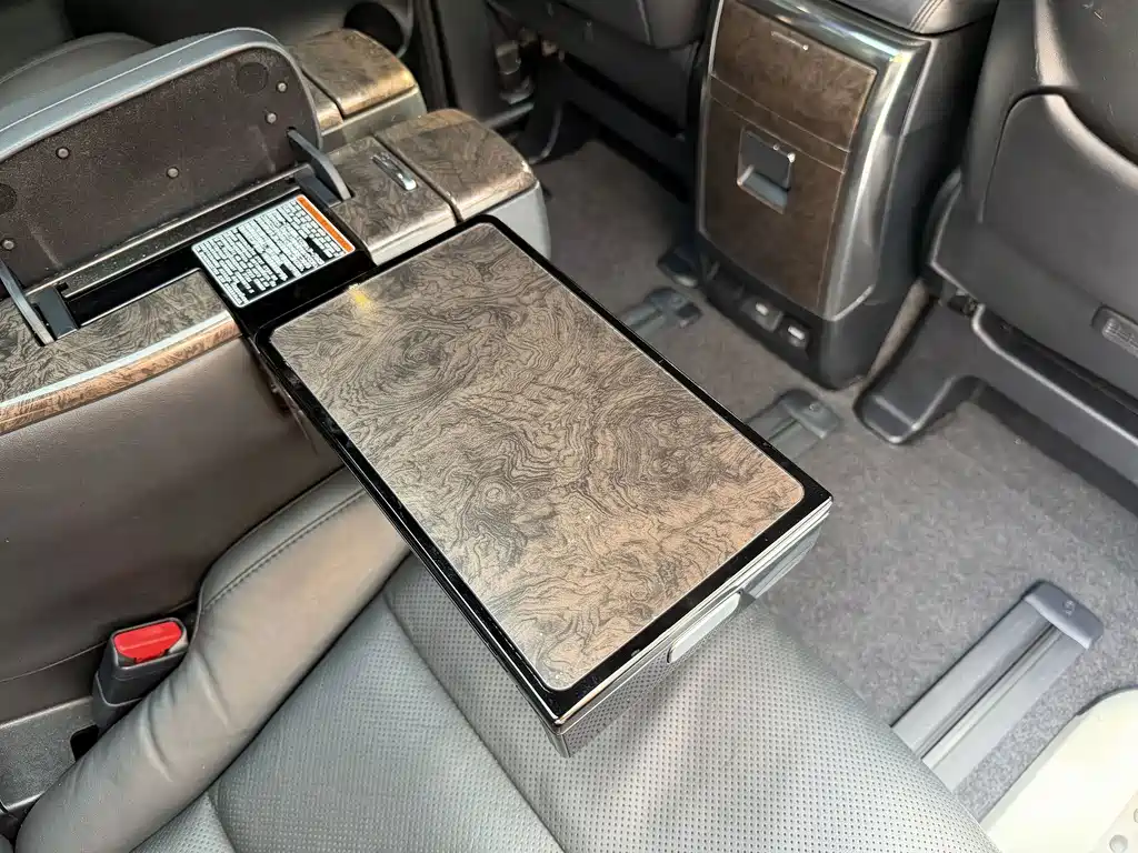 Toyota Alphard 2019 — фото 21