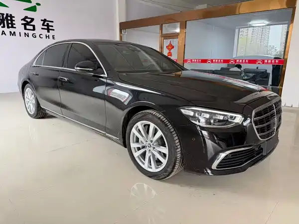 Mercedes-Benz S-Class 2025