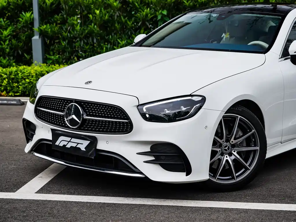 Mercedes-Benz E-Class 2023 — фото 2