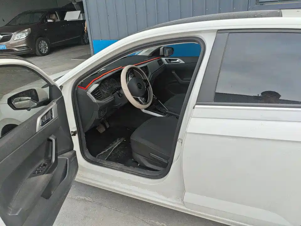 Volkswagen Polo 2023