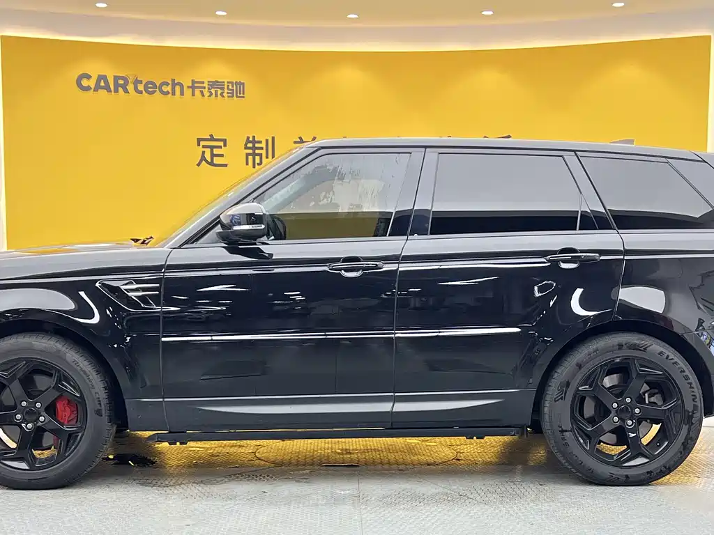 Land Rover Range Rover Sport New Energy 2022 — фото 25