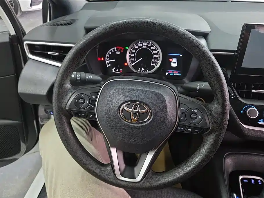 Toyota Levin 2025 — фото 15
