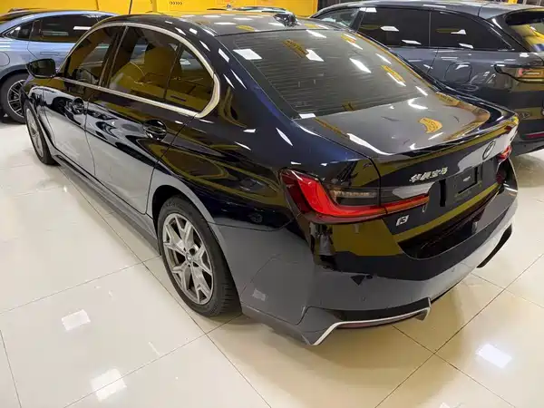 BMW i3 2022