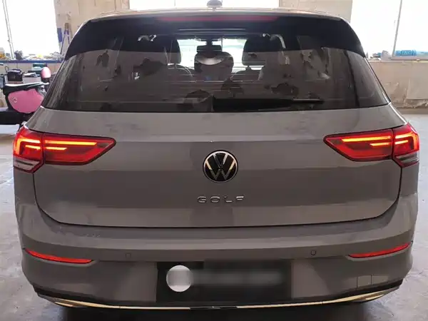 Volkswagen Golf 2023