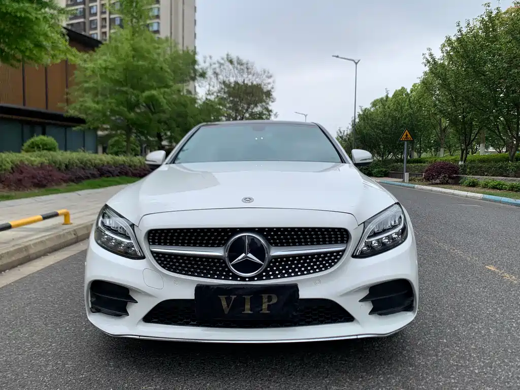 Mercedes-Benz C-Class 2019 — фото 2