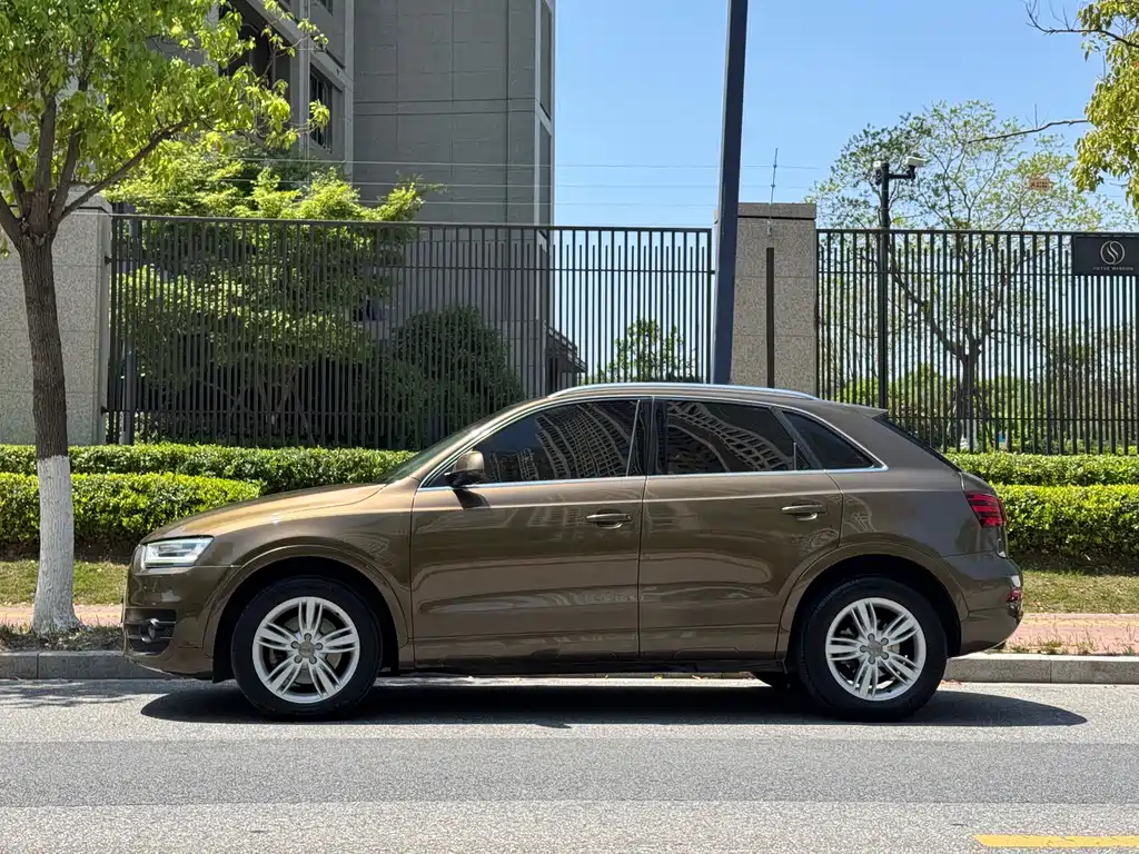 Audi Q3 2013
