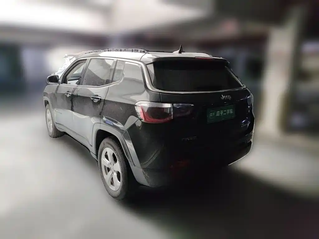 Jeep Compass 2020 — фото 25