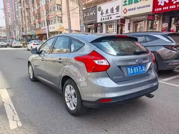 Ford Focus 2012
