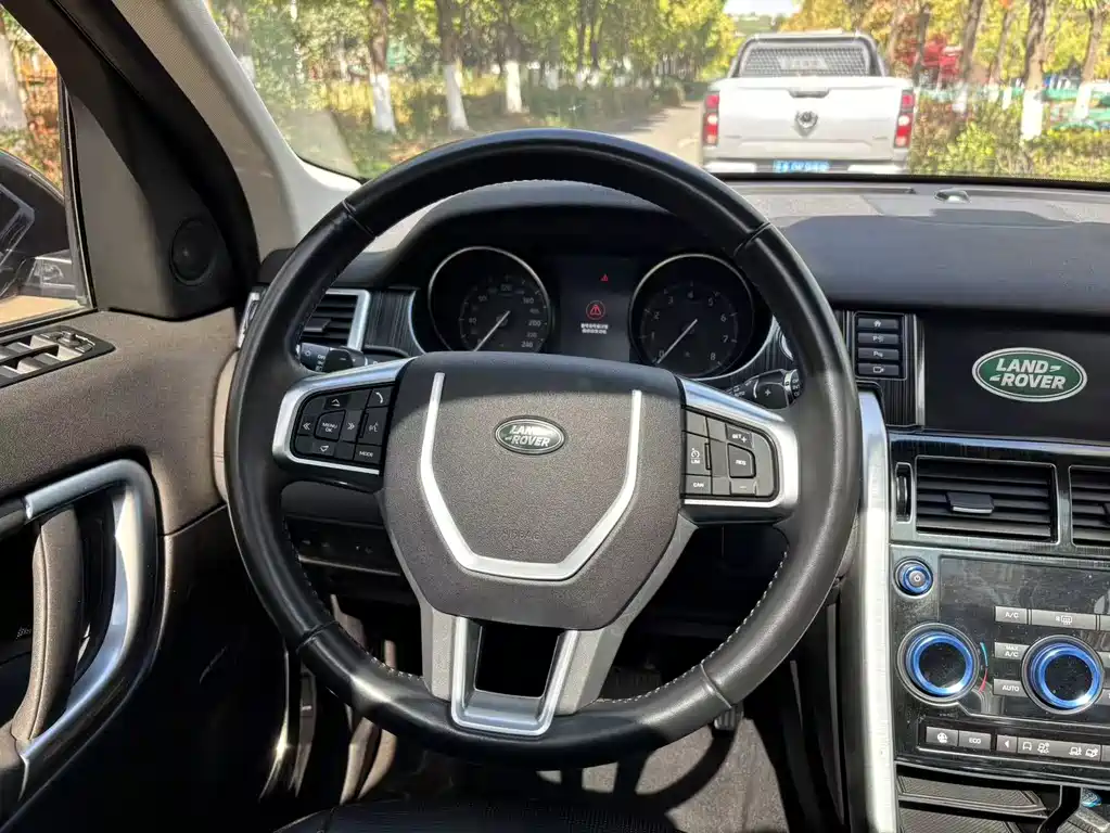Land Rover Discovery Sport 2019 — фото 27