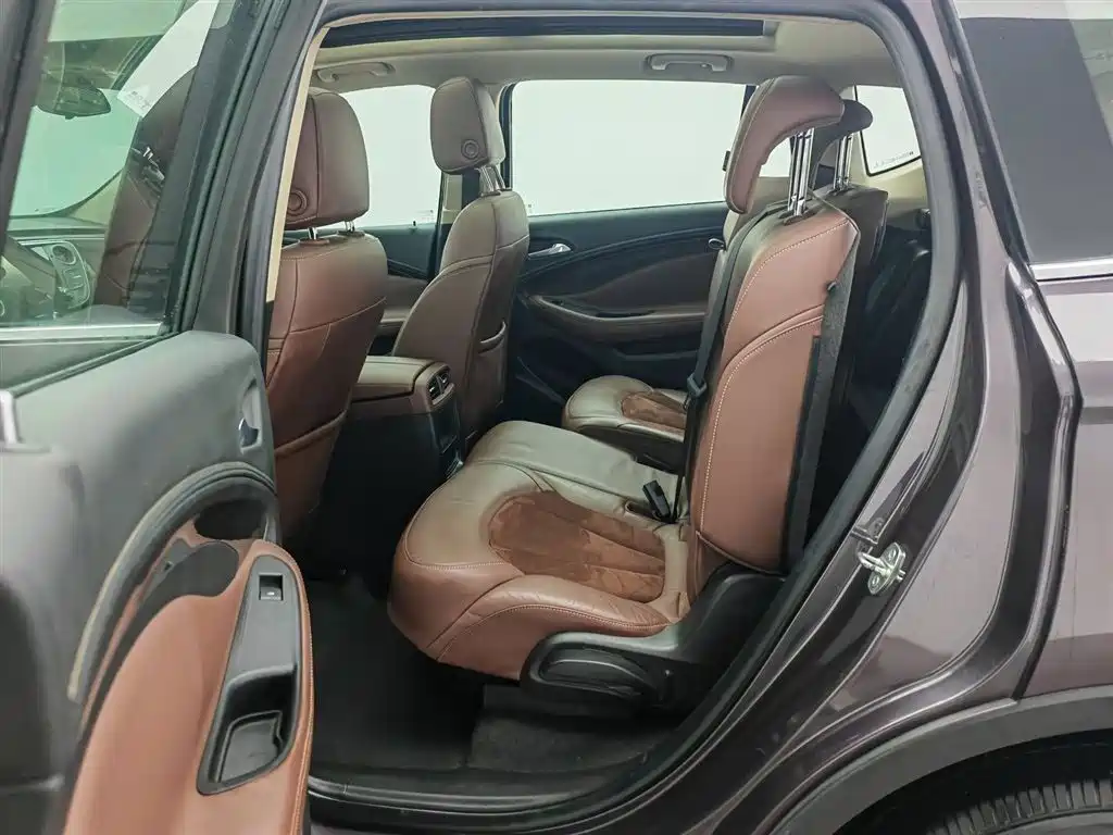 Buick Envision Plus 2016 — фото 15
