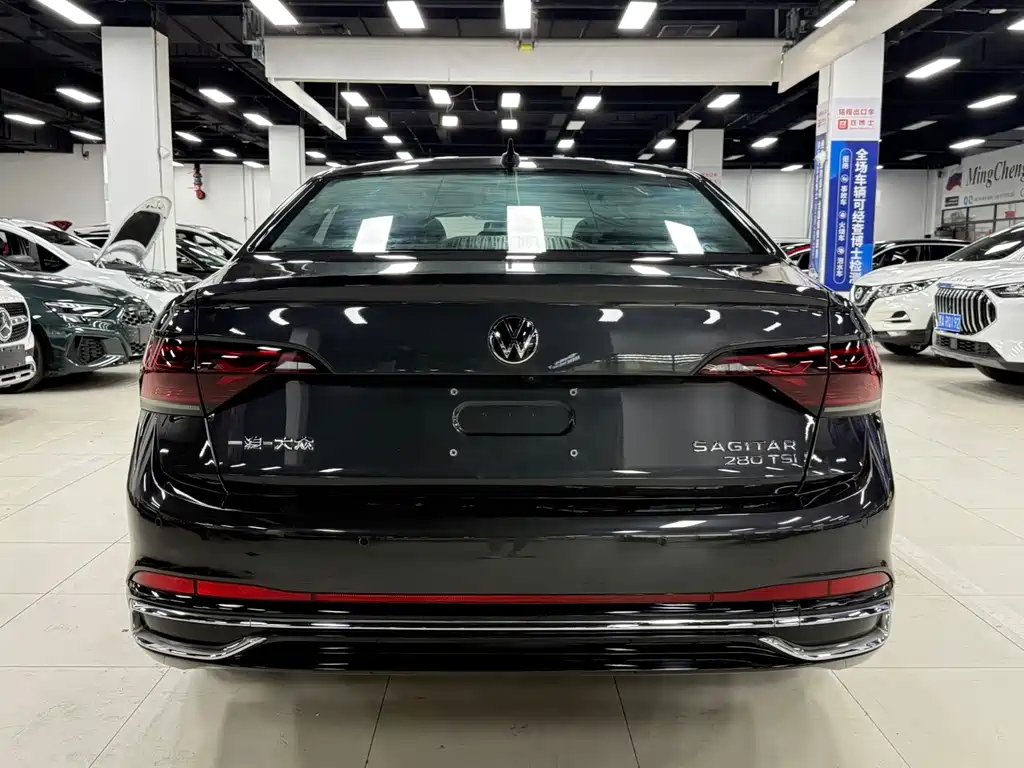 Volkswagen Sagitar 2023