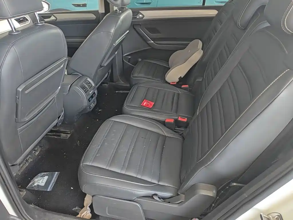 Volkswagen Touran 2018 — фото 17
