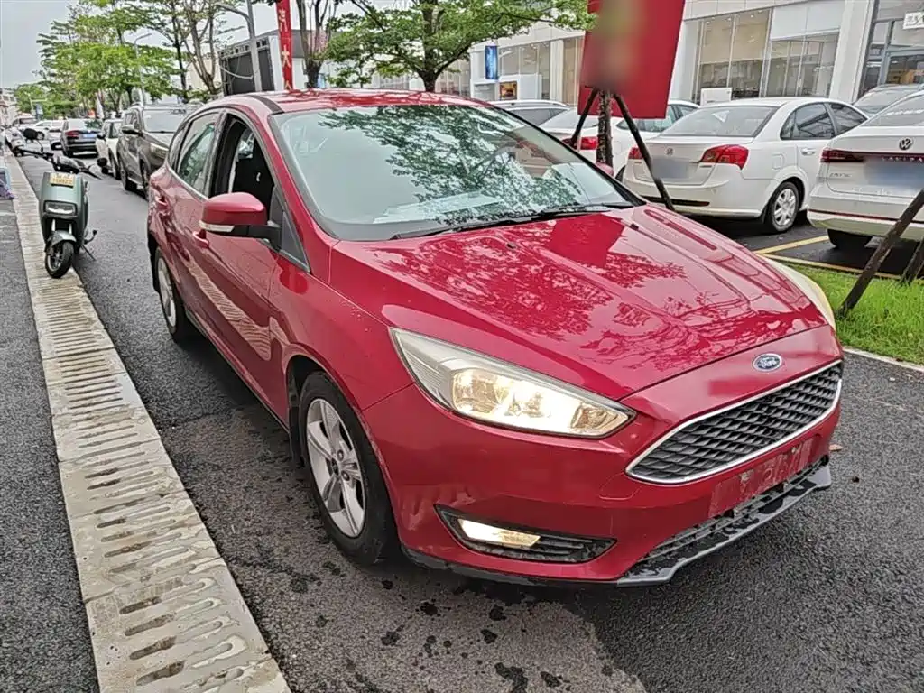 Ford Focus 2016 — фото 4