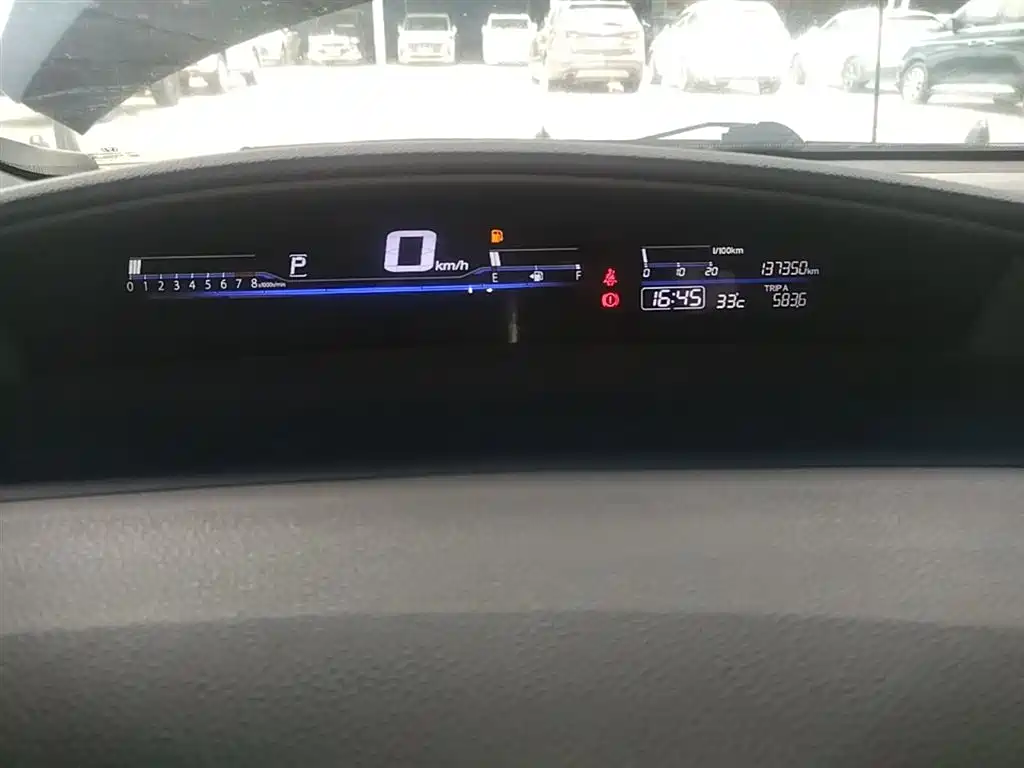 Honda Jade 2017 — фото 12