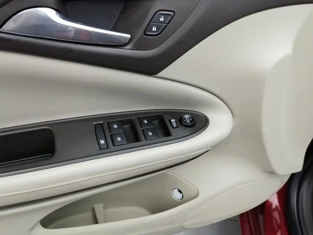Buick Verano 2017 — фото 9