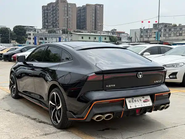 Changan UNI-V 2024