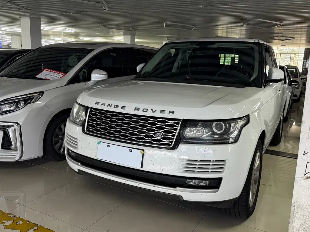 Land Rover Range Rover 2015 — фото 1