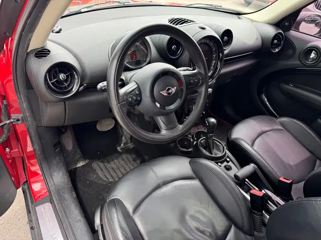 MINI Countryman 2015