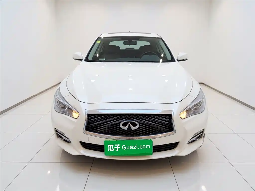 Infiniti Q50L 2016 — фото 24