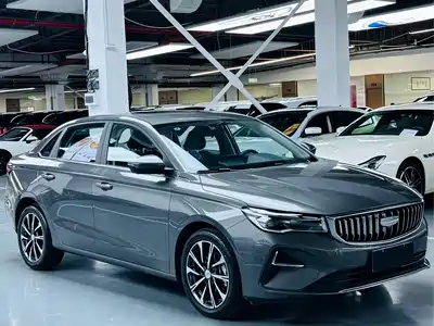 Geely Emgrand 2025