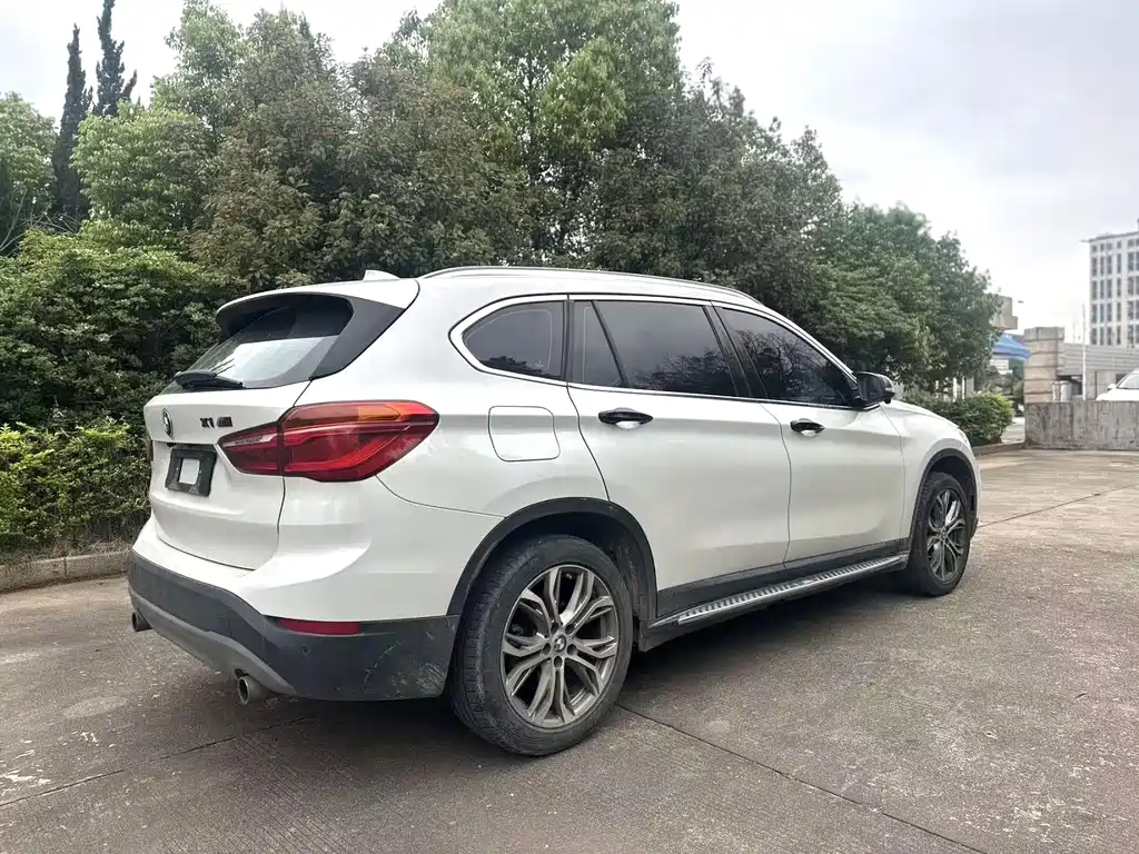 BMW X1 2018 — фото 6