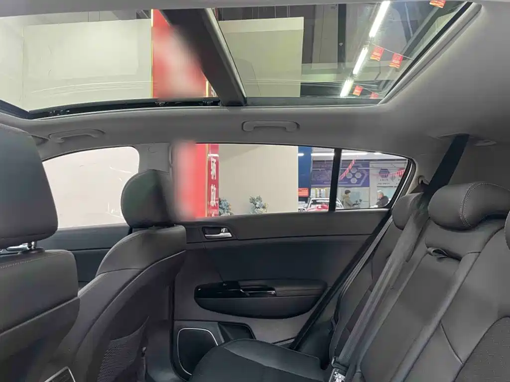 Kia KX5 2022 — фото 16